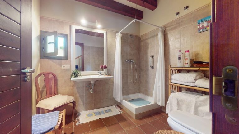 La-Vega-11-La-Cuesta-08272024_055335