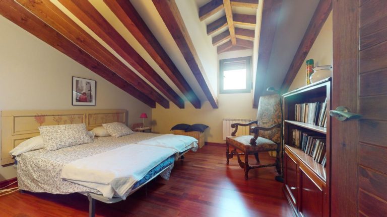 La-Vega-11-La-Cuesta-08272024_060401